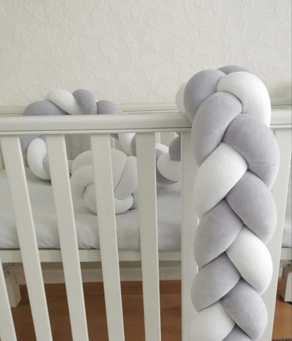 Lovytės apsaugėlė pynė - pilka/balta - Image 2