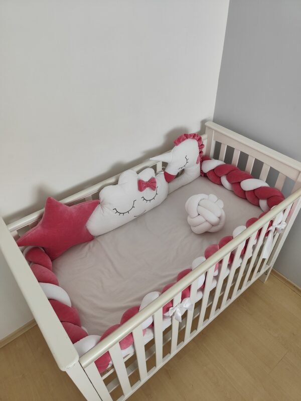 Lovytės apsaugėlės pynė + pagalvėlės (rožinė/balta). - Image 3